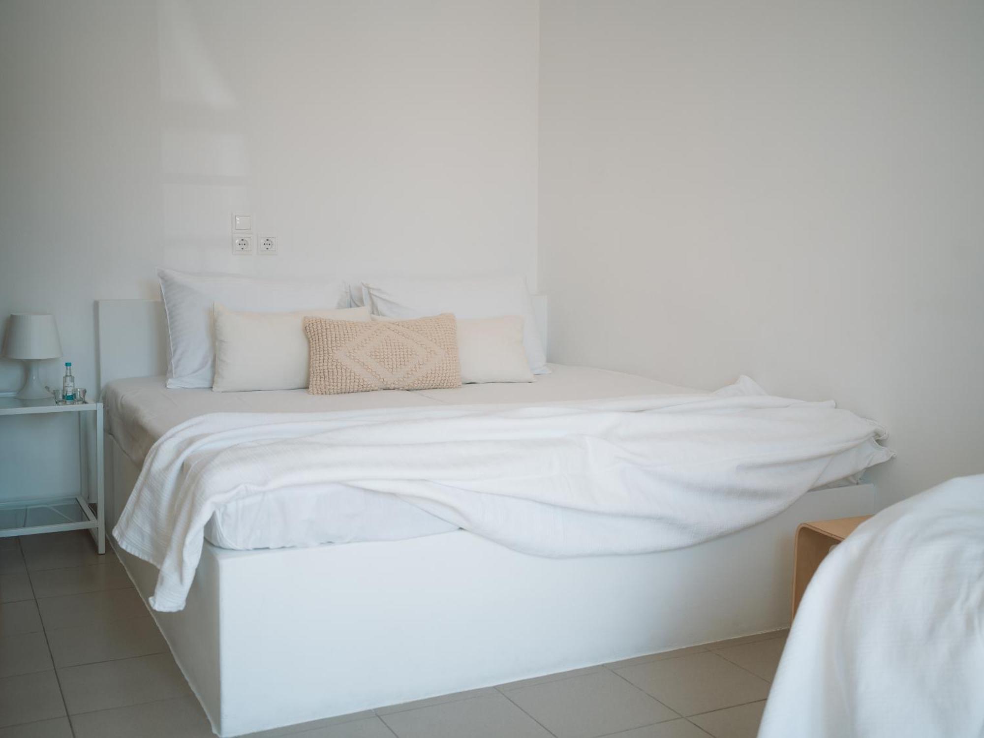 Giosifaki Hotel Vári Buitenkant foto