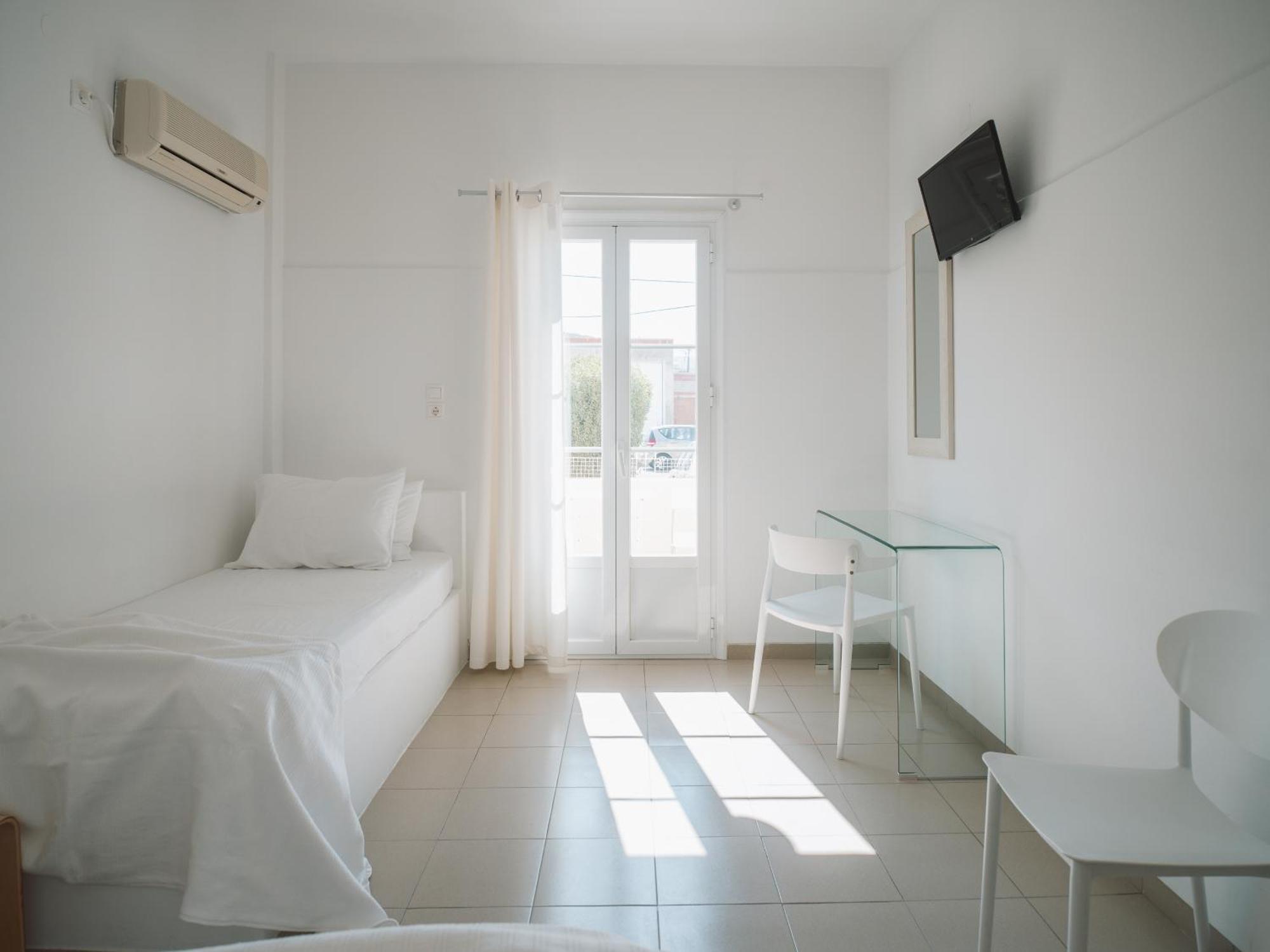 Giosifaki Hotel Vári Buitenkant foto