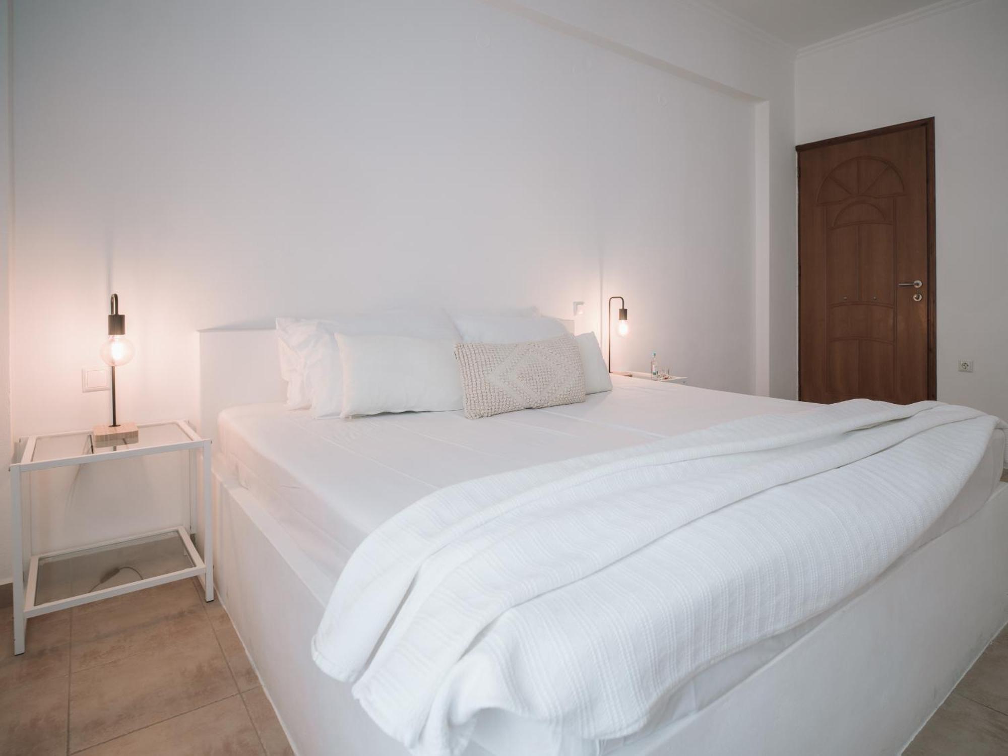 Giosifaki Hotel Vári Buitenkant foto