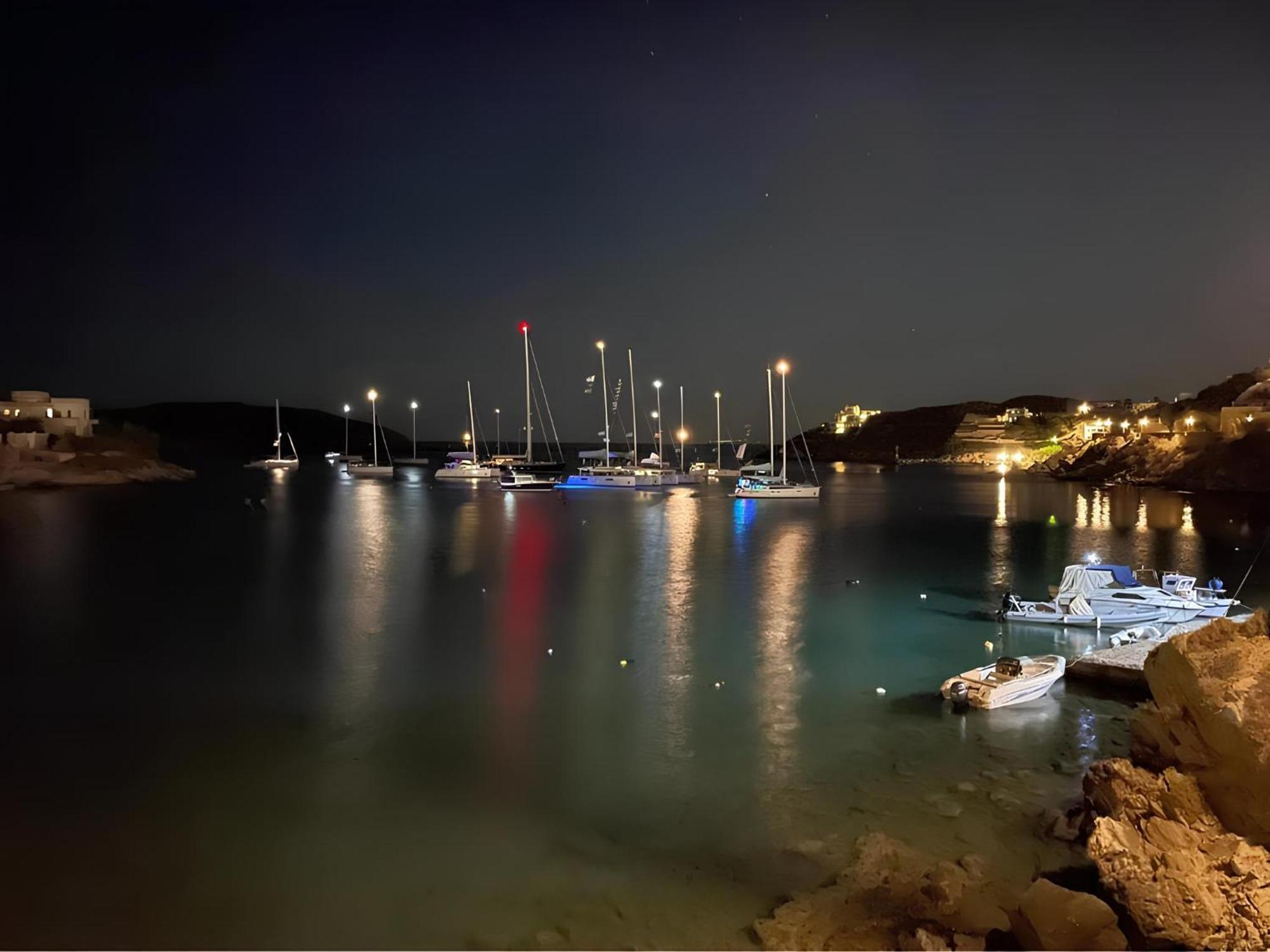Giosifaki Hotel Vári Buitenkant foto